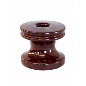 Aislador de porcelana tipo carrete